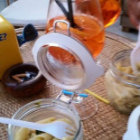 One 15.9 Comida