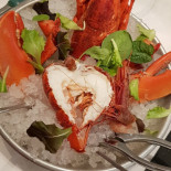 Lostricheria Comida