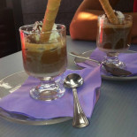Area 51 Cafe Lounge Internet Cafe Cibo