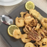 We Uagliò Comida