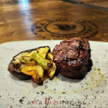 Ara Bracis Cibo