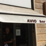 Avio À l'intérieur