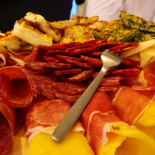 Peste Corna Food