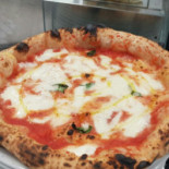 Mani In Pasta Cibo