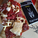 Shardana Enoteca Salumeria Comida