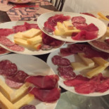 Dante 33 Comida