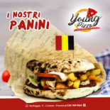 Young Pizza Comida