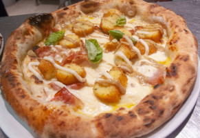 Pizzeria Fratelli Grassia food