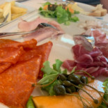 Qui Wolf Sauris Comida