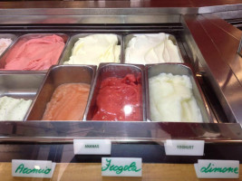 La Bottega Del Gelato food