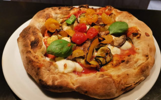 Pizza Leggera food