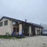 Rifugio Ardosetta outside