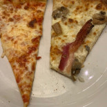 Pizza Club No Limits Food