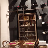 Piaciri À l'intérieur