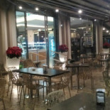 Caflisch Cafe' À l'intérieur