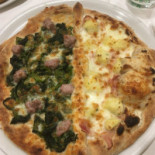 Pizzeria La Margherita food