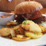 Wiedenhof Comida