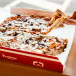 Pizzalonga Away food