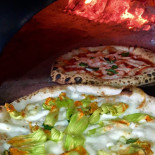 Chest'e' Pizza Di D'amelio Vittoria C food