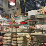 La Prosciutteria Inside