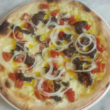 Mezza Parola Nourriture