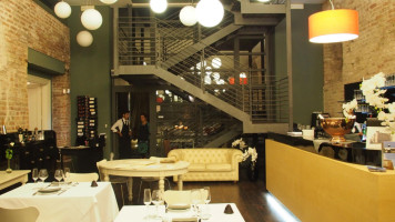 Tra La Terra E Il Cielo