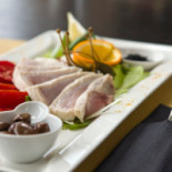 Prosecco Privee food