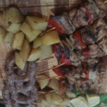 Collina Belvedere Comida