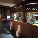 Tschurtsch Keller food