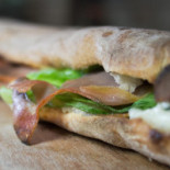 L'arte Della Pizza Da Salvatore food