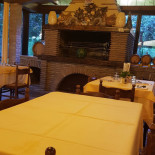 Al Cantone À l'intérieur