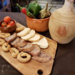 Tenuta Gemi food