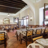 Montebello À l'intérieur