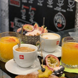 A´caneva Nourriture