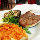 Parco Lavino Di Paolini Adele Comida