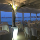 White Otranto À l'intérieur