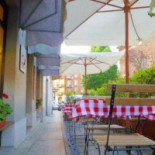 Cappuccetto Rosso Bistrot inside
