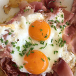 Alpenrose Dentro