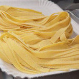 Pisellino Uova E Farina Nourriture