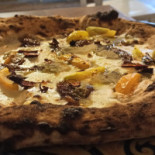 Pizzeria Petra Food