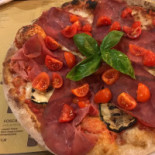 Pizzeria Trattoria La Lumiere Comida