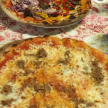 Pizzeria Pomodoro food