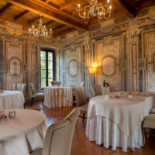Il Vico Della Torretta inside