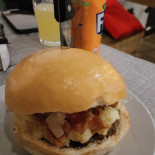 Bialcubo Nourriture