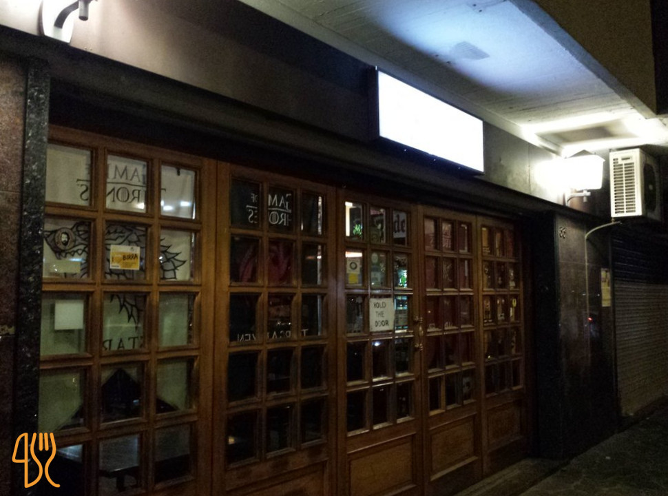 Lannister Pub Nourriture