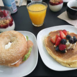 Checchi Downtown Nourriture
