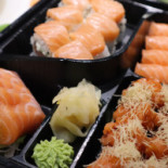 Sushi Yumi Comida