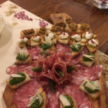 Lavinosteria Nourriture