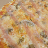Devil Pizza food