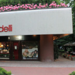 I Girardelli Exterior